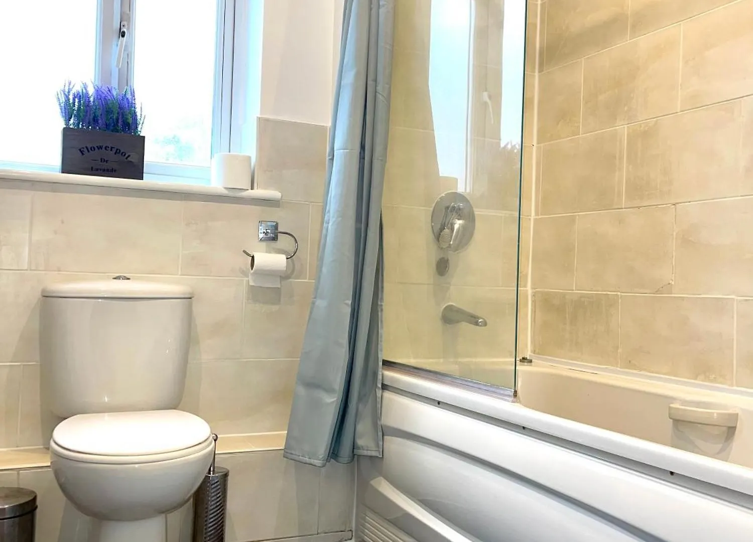 The Grand Forsyth Apartment - Two Bedroom