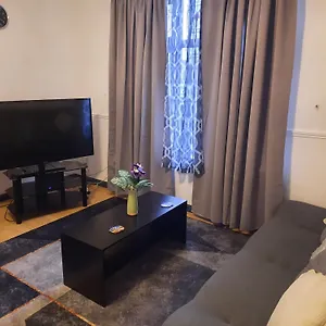47r Place Apartment